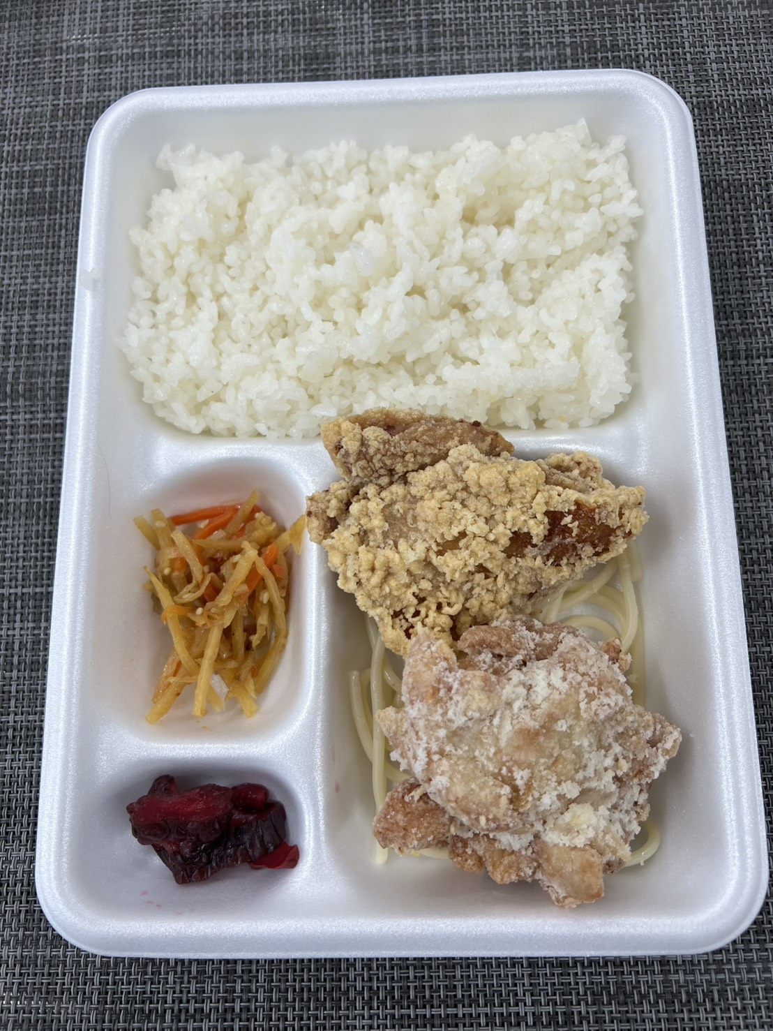 元祖からあげ本舗 だるま         成田美郷台店